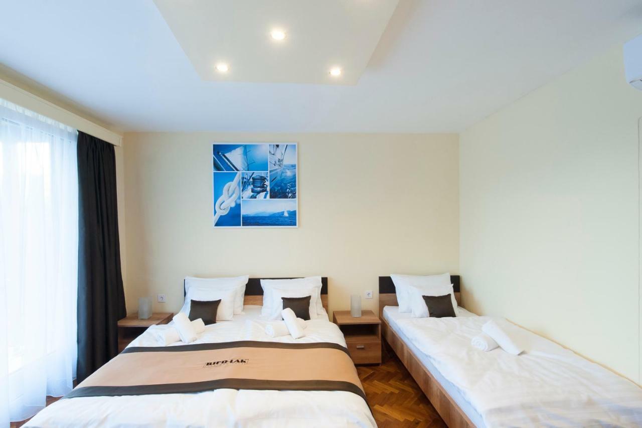 בלטונללה Bier-Lak Apartman House 71 מראה חיצוני תמונה