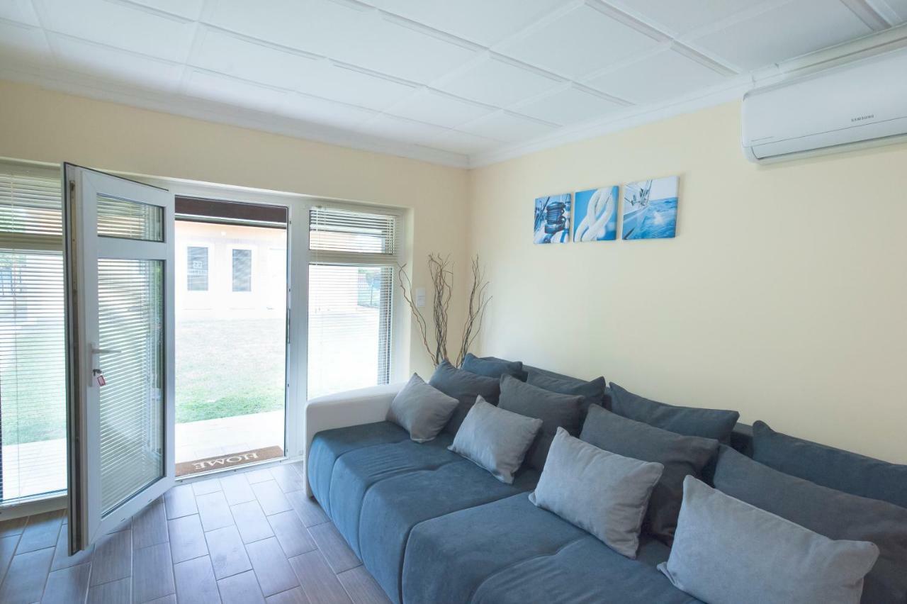 בלטונללה Bier-Lak Apartman House 71 מראה חיצוני תמונה