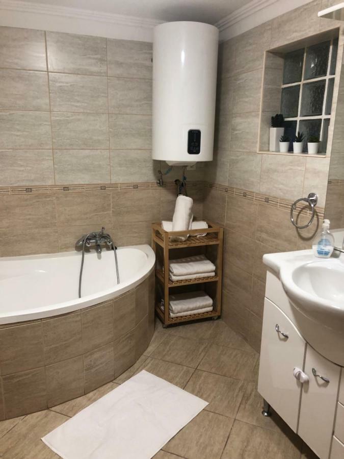 בלטונללה Bier-Lak Apartman House 71 מראה חיצוני תמונה